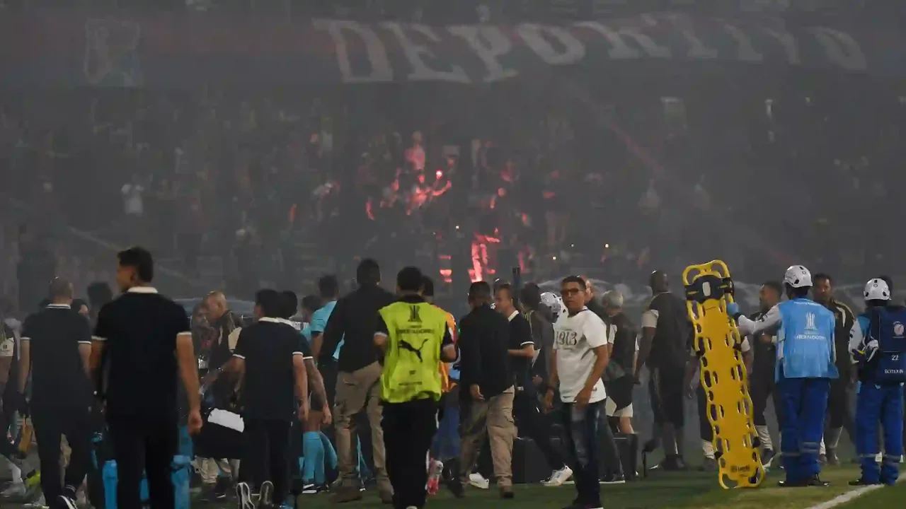 Conmebol announces first decision after disturbances at Atanasio Girardot during Libertadores