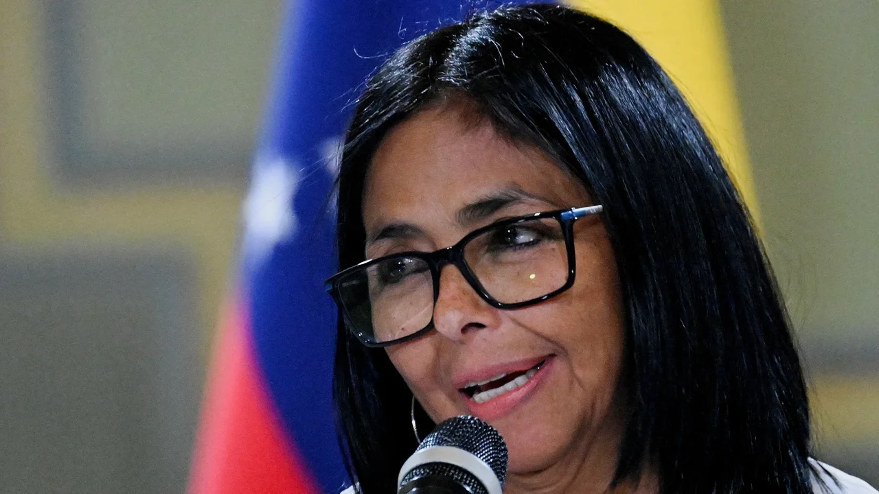 Delcy Rodríguez anuncia más de 500 excarcelaciones "en las próximas horas"