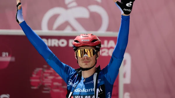 Jonas Vingegaard gana la etapa 9 del Giro de Italia y así quedó Egan Bernal en la clasificación general