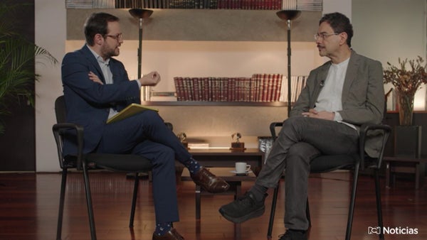 Iván Cepeda en Noticias RCN: propone un “acuerdo nacional” y defiende el legado del gobierno Petro