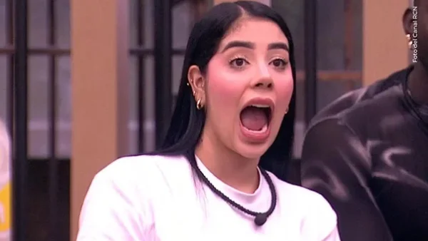 ¡Se movió la placa tras la ELIMINACIÓN en La Casa de los Famosos Colombia! Este participante quedó en riesgo ¡Se movió la placa tras la ELIMINACIÓN en La Casa de los Famosos Colombia! Este participante quedó en riesgo