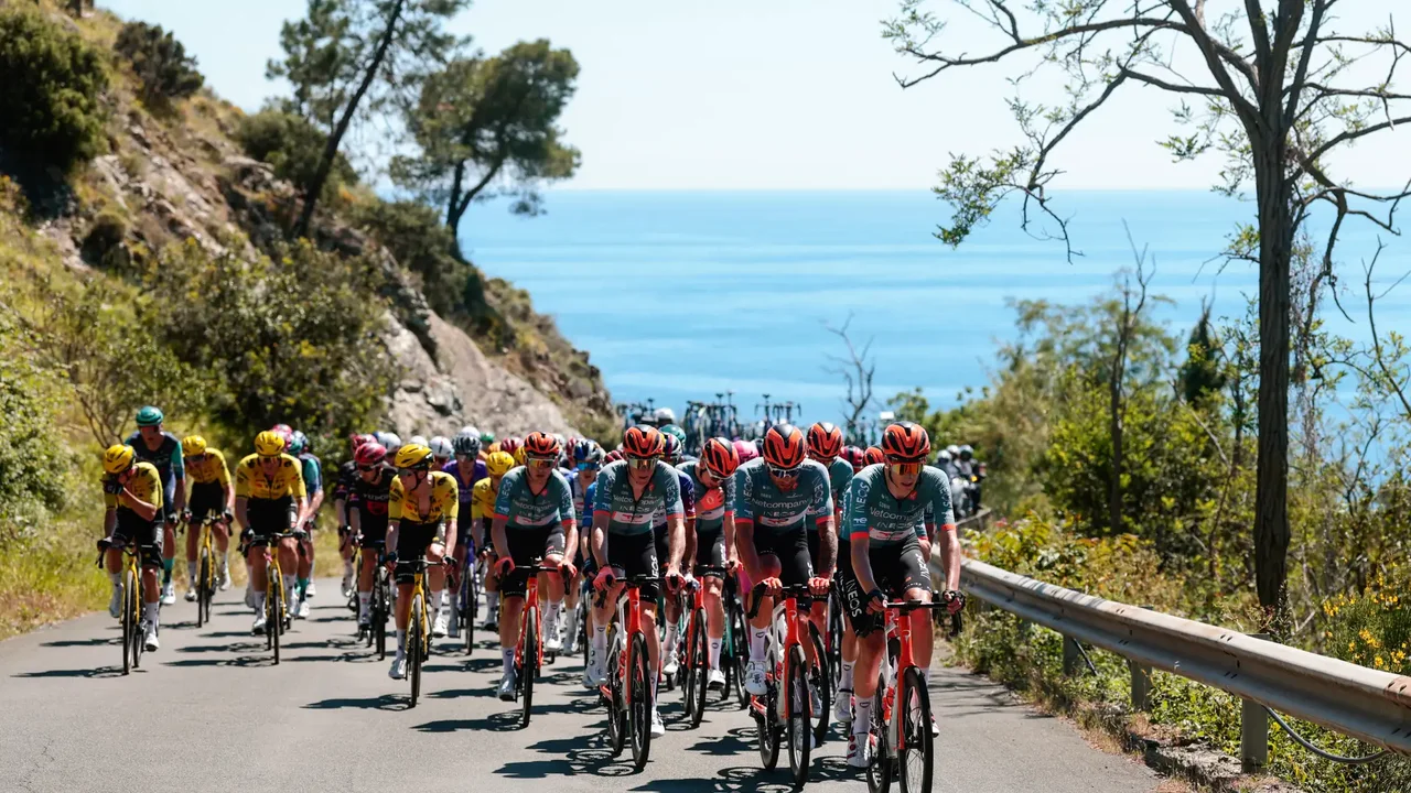 🔴 EN VIVO🔴 Giro de Italia 2026, etapa 12: sígala en directo