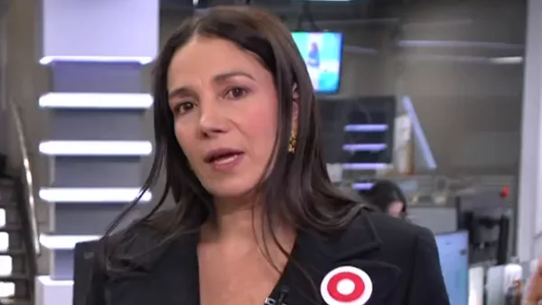 “La Bad Bunny de la política”: Sondra Macollins le ‘cantó’ la tabla a los otros candidatos
