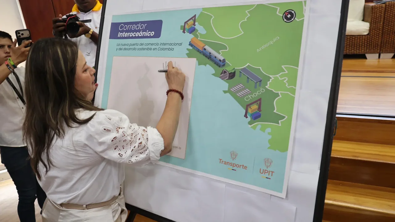Tren interoceánico avanza a etapa de factibilidad: así sería la conexión férrea entre el Caribe y el Pacífico
