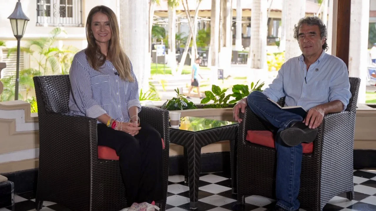 Así fue el encuentro de Paloma Valencia y Sergio Fajardo en Barranquilla: “Historia que continuará”