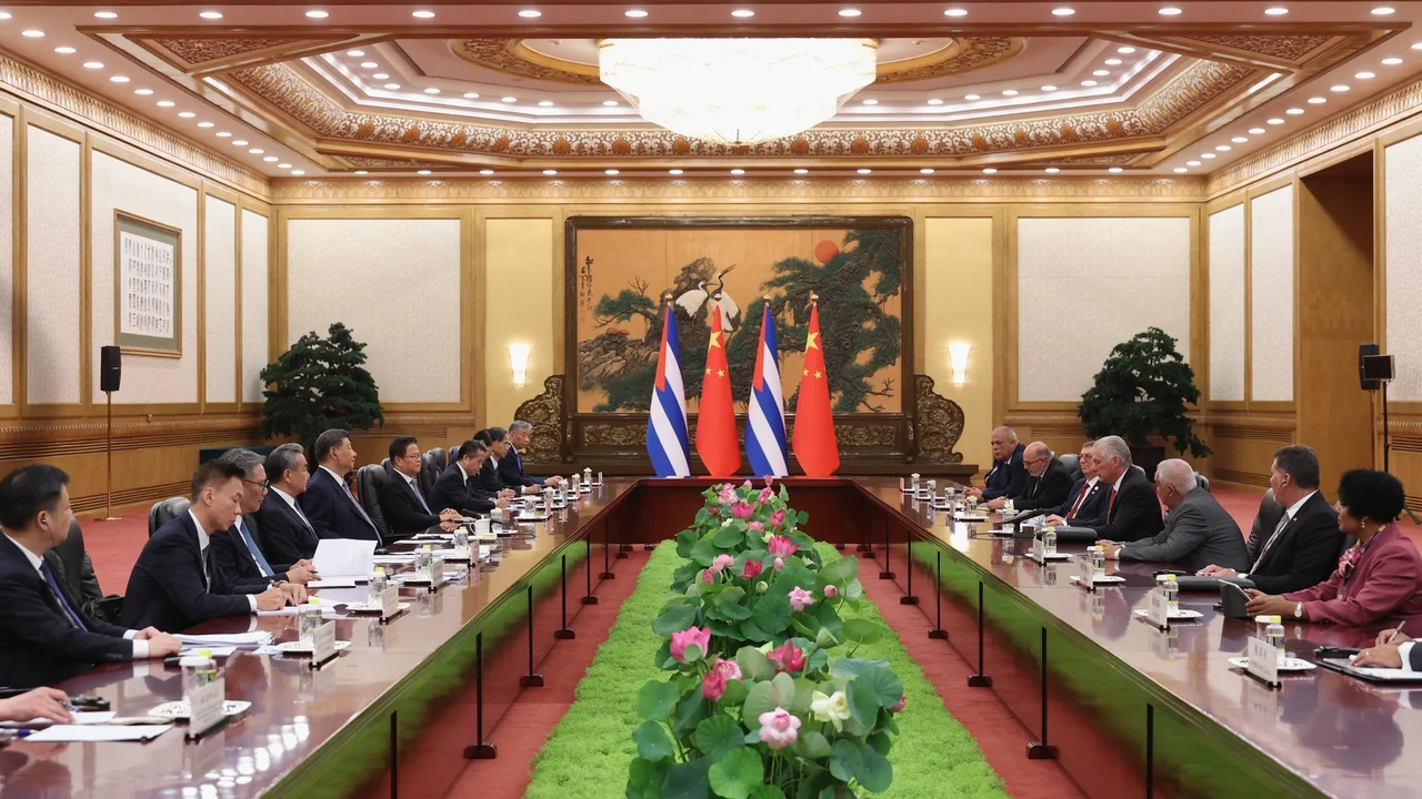 ¿Por qué China evita involucrarse más en Cuba? Estas serían las razones