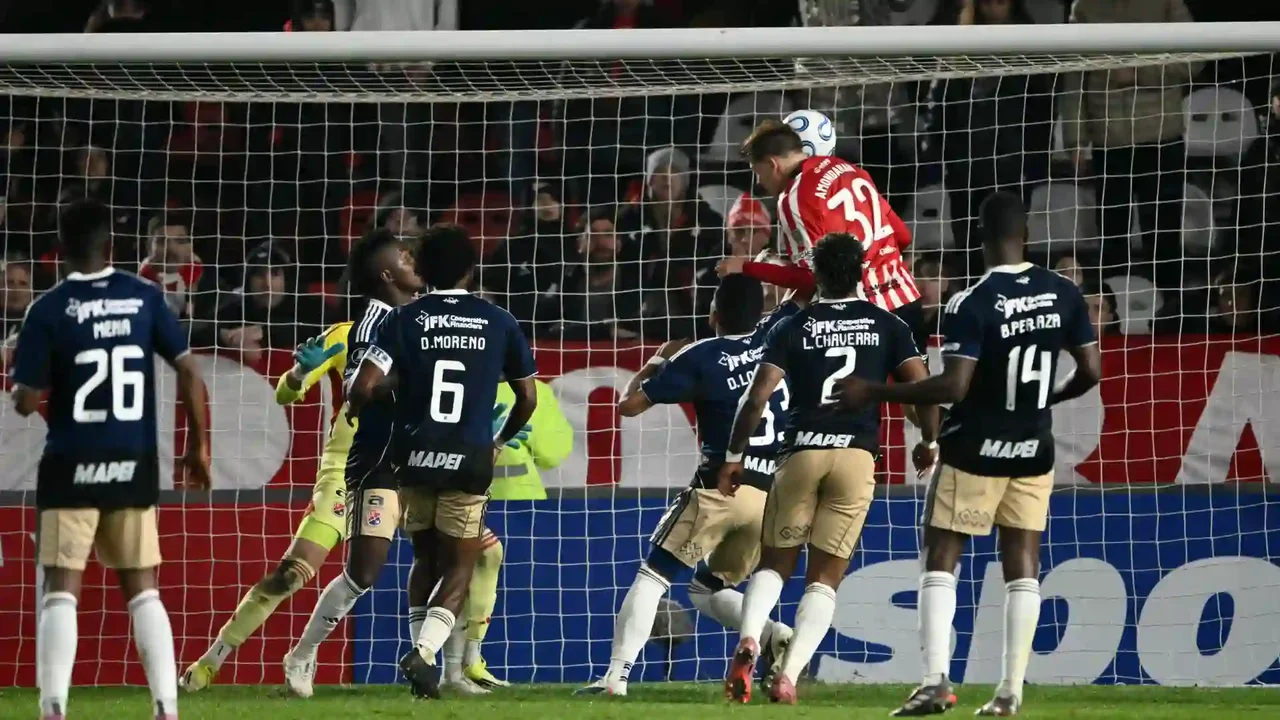 DIM quedó a cinco minutos de clasificarse en Copa Libertadores: agónica derrota ante Estudiantes