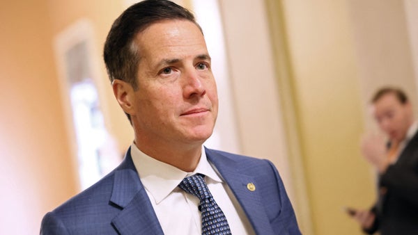 Senador Bernie Moreno fue invitado por el registrador a presenciar la instalación de elecciones Senador Bernie Moreno fue invitado por el registrador a presenciar la instalación de elecciones