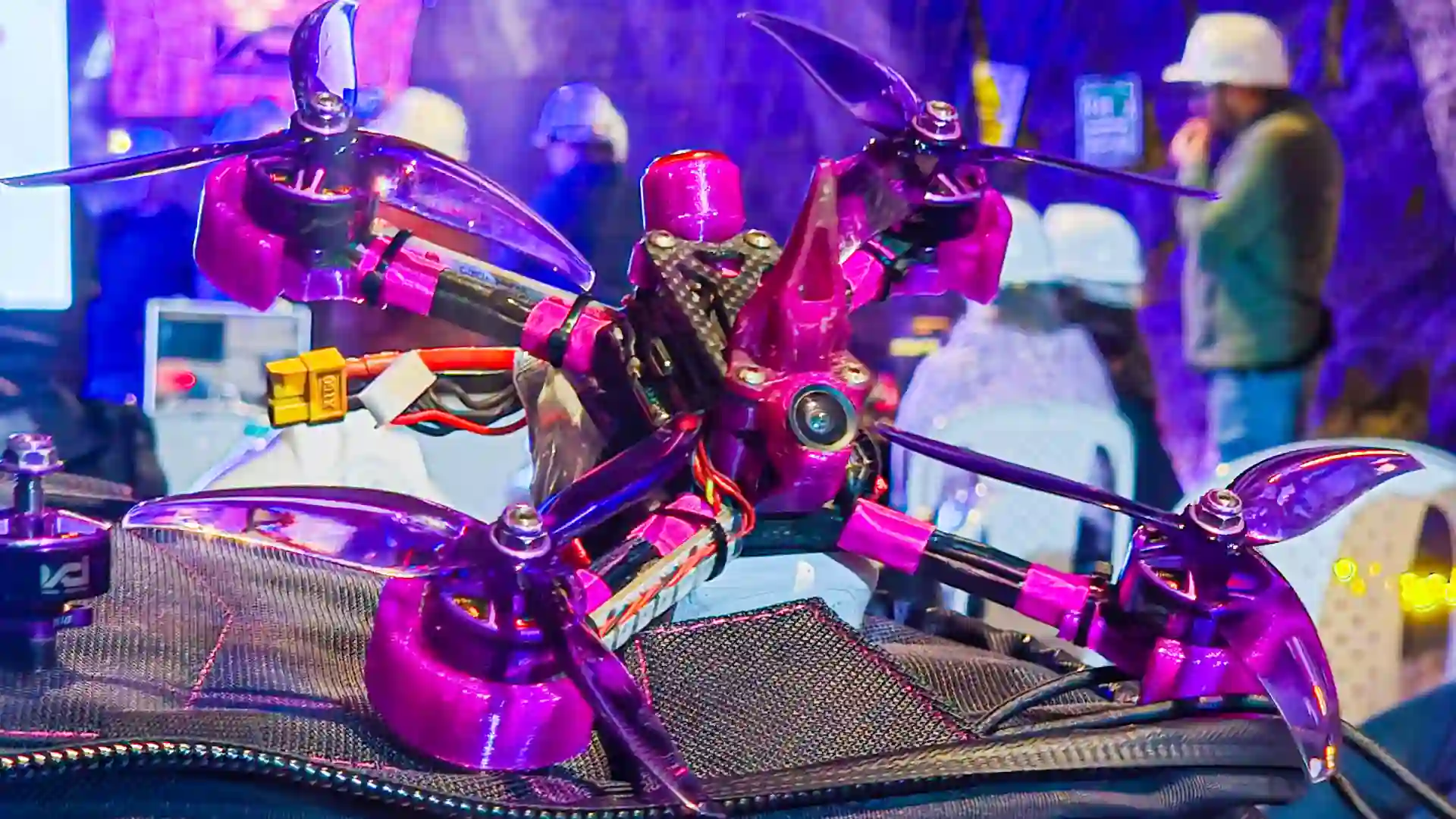 La primera carrera de drones dentro en una mina en Latinoamérica fue en Nemocón