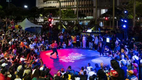 Bogotá recibe a los mejores bailarines urbanos de Colombia en la final de Red Bull Dance Your Style Bogotá recibe a los mejores bailarines urbanos de Colombia en la final de Red Bull Dance Your Style