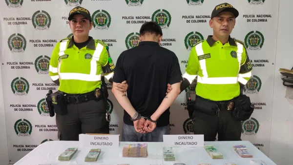Capturan en la vía Girardot – Bogotá a joven con millonaria suma en efectivo: hay una hipótesis