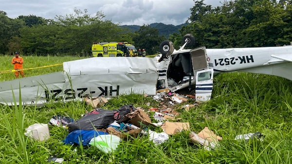 Cuatro muertos deja accidente de avioneta en Meta Cuatro muertos deja accidente de avioneta en Meta