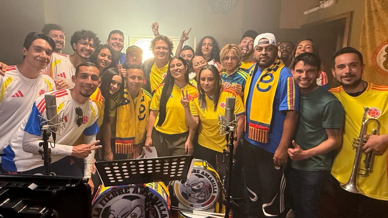 Carlos Vives llega con ‘La Barra Incondicional’ para apoyar a la Selección Colombia