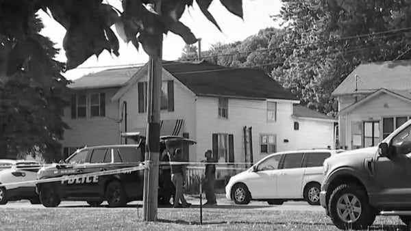 Hombre asesinó a seis de sus familiares y luego fue hallado muerto en Estados Unidos Hombre asesinó a seis de sus familiares y luego fue hallado muerto en Estados Unidos