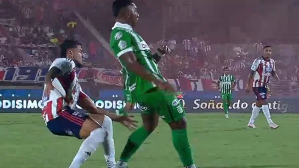 Polémicas arbitrales en la final de ida de la Liga BetPlay: Junior vapuleó a Nacional