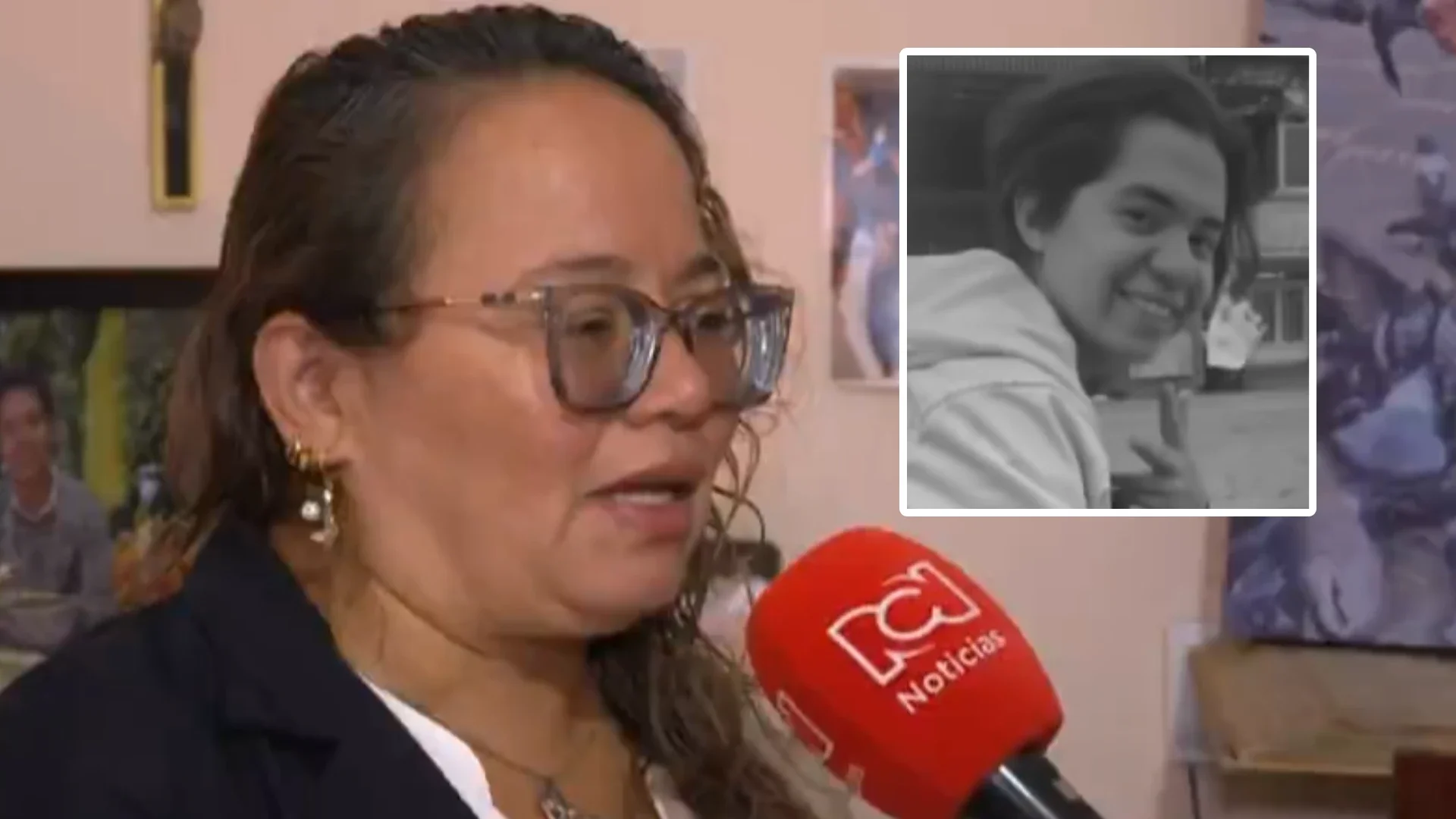 Mamá de Fredy Santiago Guzmán.