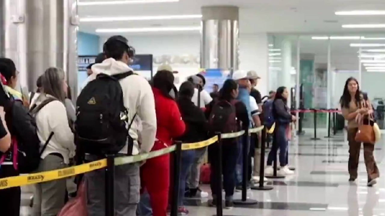 ¿Cuántos colombianos saldrán del país por el Mundial? Esta es la cifra que proyecta Migración