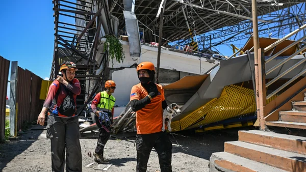 Impactantes videos muestran cómo quedó Filipinas tras el terremoto Impactantes videos muestran cómo quedó Filipinas tras el terremoto