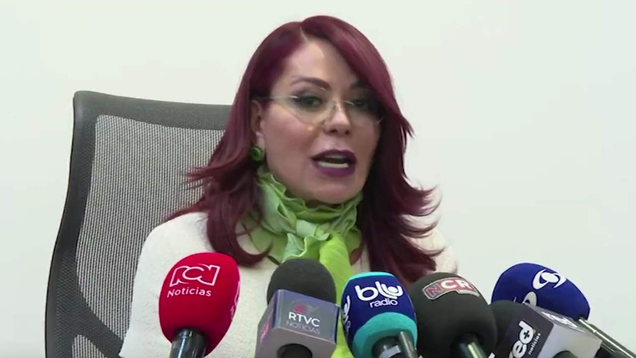 Expertos coinciden en que Gloria Arizabaleta no puede suspender al presidente por sí sola