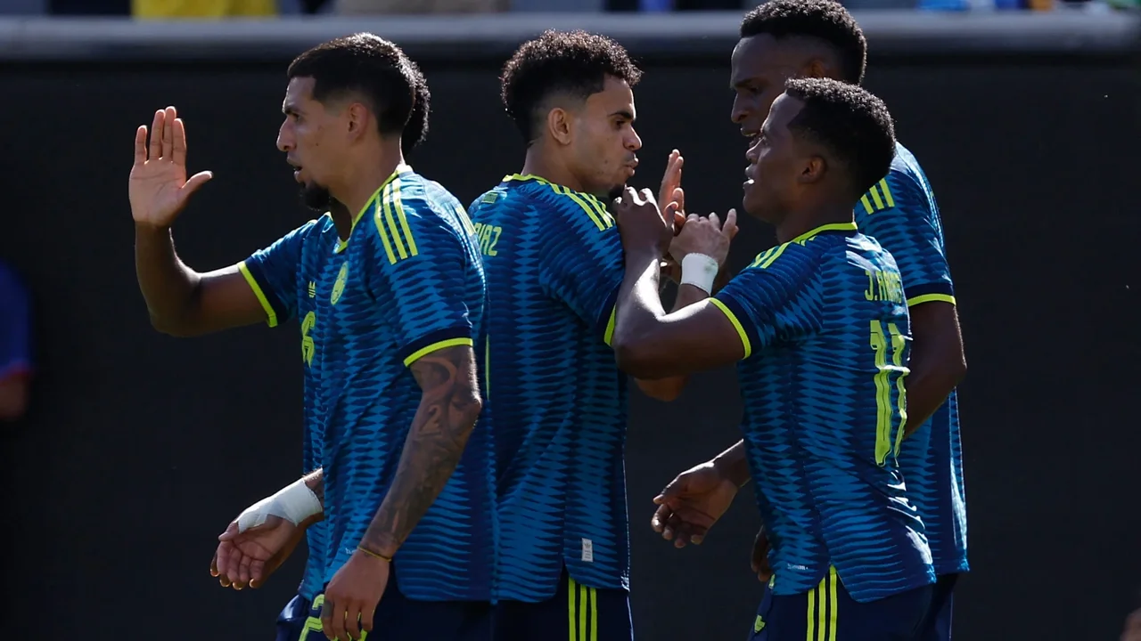 Luis Díaz volvió a poner en ventaja a la Selección Colombia: ¡Vea su primer gol en un Mundial!
