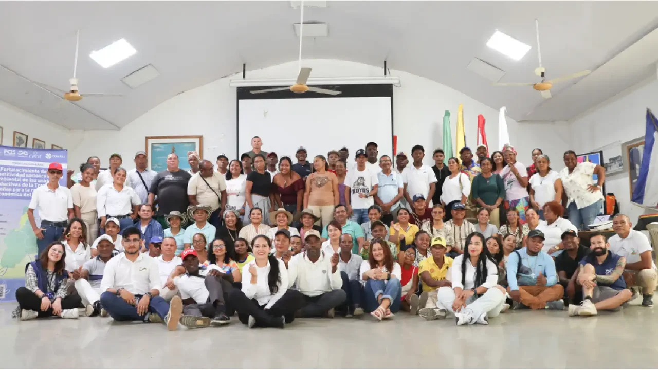 Coveñas reunió a 180 emprendedores del Caribe en la feria “El origen de lo que somos”
