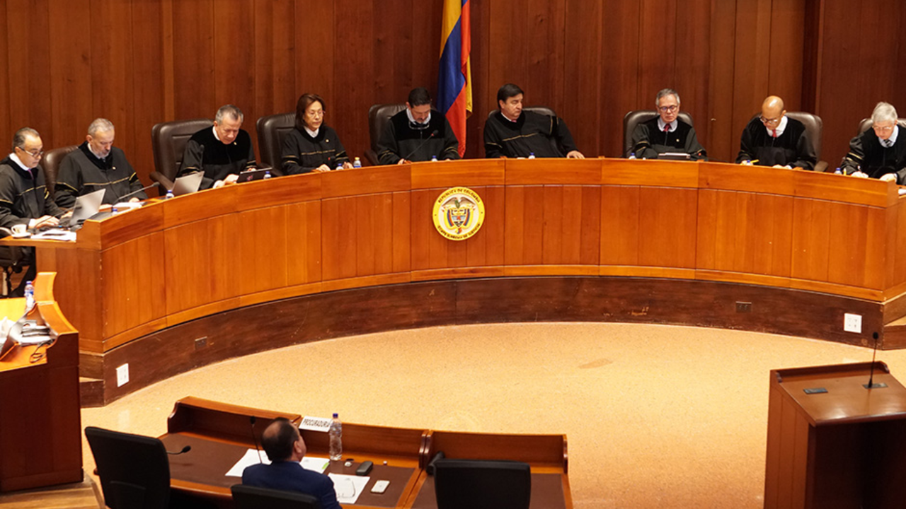 Corte Suprema absuelve a Congresista Carlos Alberto Cuenca de investigación por presunta corrupción al sufragante