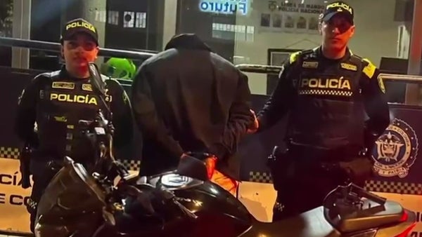 Capturan en Teusaquillo a un hombre con brazalete del Inpec tras robar a dos transeúntes