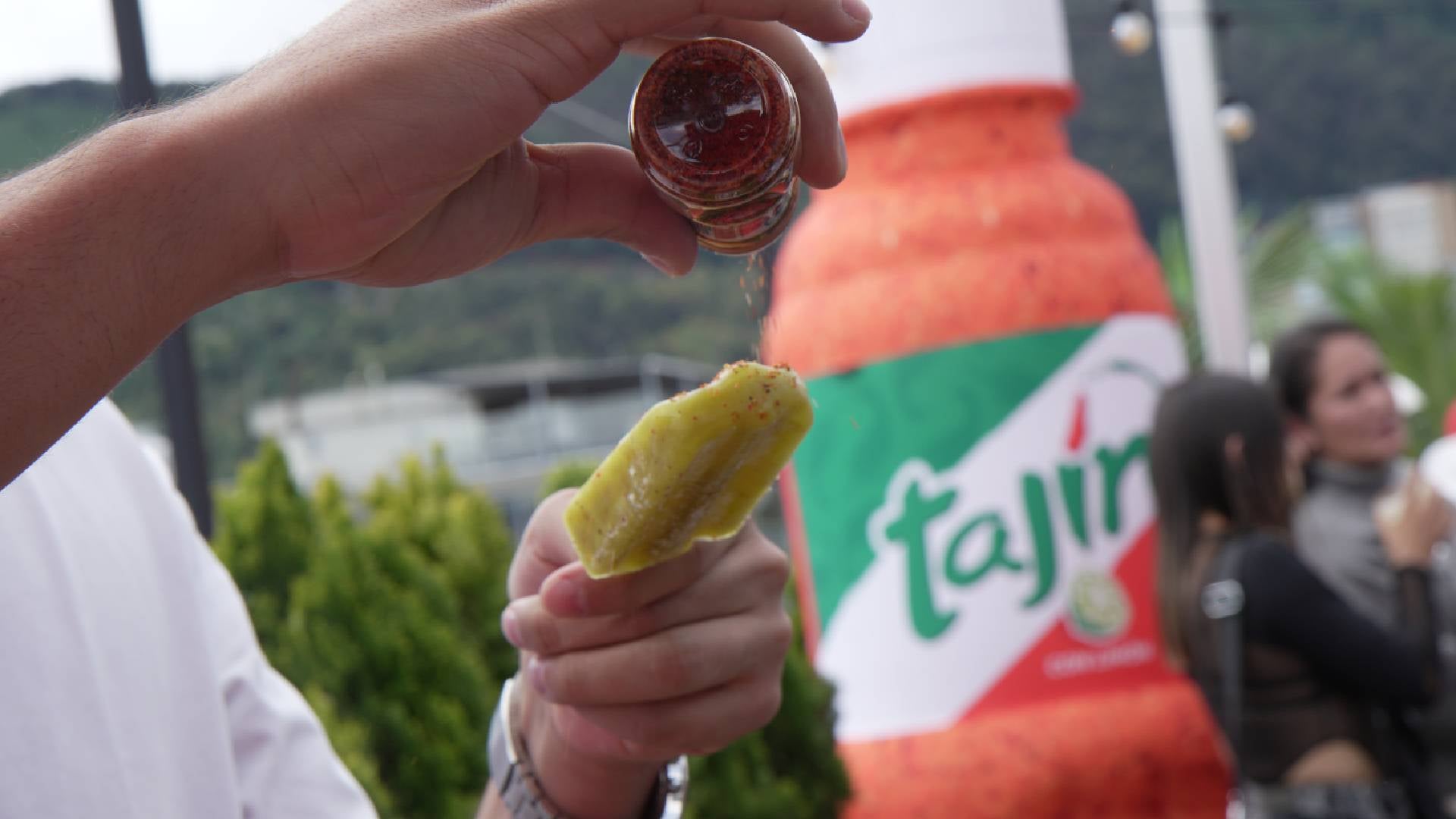 Paleta Aloha con Tajín en Colombia: la nueva paleta que revoluciona Colombia