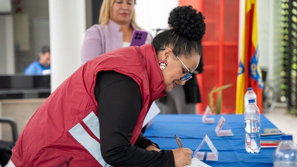 Bogotá instala Consejo Distrital de Vendedores Informales 2026–2030 con 19 voceros locales Bogotá instala Consejo Distrital de Vendedores Informales 2026–2030 con 19 voceros locales