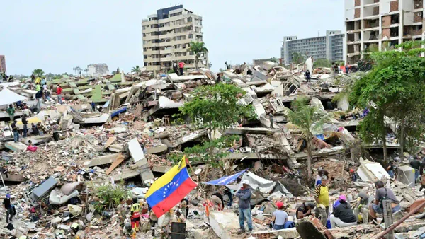 El horror de vivir la tragedia de Venezuela desde el exilio: buscan a sus familias por redes sociales El horror de vivir la tragedia de Venezuela desde el exilio: buscan a sus familias por redes sociales