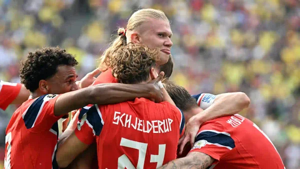 ¡Doblete de Haaland! El 'Androide' apagó a Brasil en el Mundial 2026 ¡Doblete de Haaland! El 'Androide' apagó a Brasil en el Mundial 2026