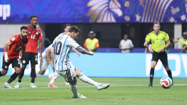 ¡Lo sigue perdiendo Argentina vs. Egipto! Lionel Messi volvió a errar penal: video ¡Lo sigue perdiendo Argentina vs. Egipto! Lionel Messi volvió a errar penal: video