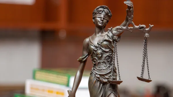 Corte Constitucional falló a favor de mujer que fue discriminada por su peso en bus de Armenia Corte Constitucional falló a favor de mujer que fue discriminada por su peso en bus de Armenia