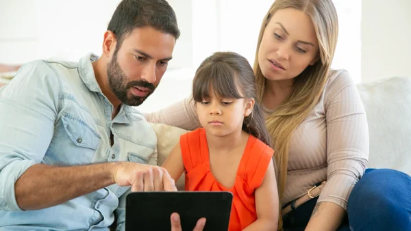 ¿Están preparados los padres para que sus hijos usen inteligencia artificial? ¿Están preparados los padres para que sus hijos usen inteligencia artificial?