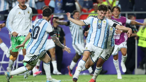 Sobre el final, Argentina venció a Suiza y clasificó a semifinales del Mundial: vea los goles Sobre el final, Argentina venció a Suiza y clasificó a semifinales del Mundial: vea los goles