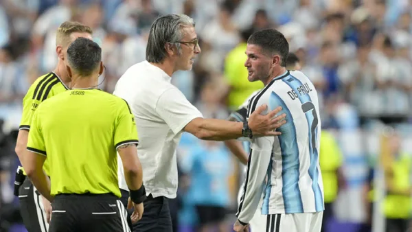 DT de Suiza explotó tras la eliminación ante Argentina: "Esa regla no la conocía" DT de Suiza explotó tras la eliminación ante Argentina: "Esa regla no la conocía"