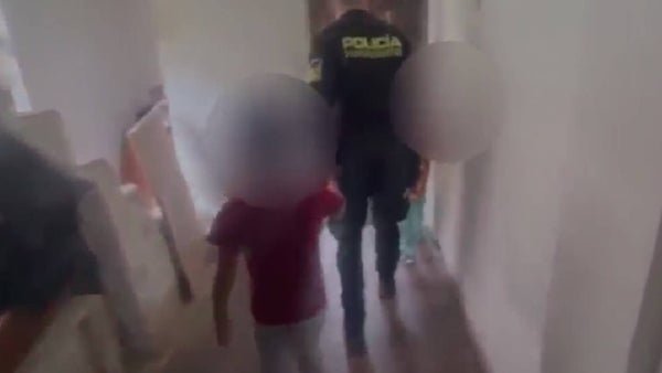¿Desde qué hora estás solo?: el desgarrador diálogo que destapó el abandono de un niño de 6 años en Bogotá ¿Desde qué hora estás solo?: el desgarrador diálogo que destapó el abandono de un niño de 6 años en Bogotá