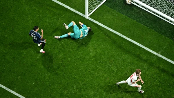 Inglaterra golpea primero: vea el gol de Anthony Gordon ante Argentina Inglaterra golpea primero: vea el gol de Anthony Gordon ante Argentina