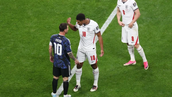 VIDEO: se reveló TODO lo que se dijeron Messi y Bellingham en la discusión que tuvieron en la semifinal VIDEO: se reveló TODO lo que se dijeron Messi y Bellingham en la discusión que tuvieron en la semifinal