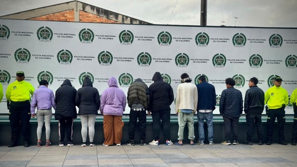 Policía desarticula banda 'Los Seguros' en Bogotá: madre e hijo lideraban red de microtráfico Policía desarticula banda 'Los Seguros' en Bogotá: madre e hijo lideraban red de microtráfico