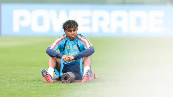 ¿Juega o no en la final del Mundial 2026? Luis de la Fuente, DT de España, rompió el silencio