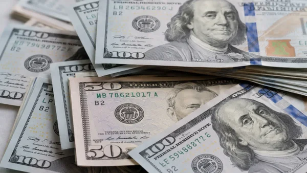 Precio del dólar en Colombia volvió a registrar valor que no se veía desde el 2019: así abrió hoy 17 de julio Precio del dólar en Colombia volvió a registrar valor que no se veía desde el 2019: así abrió hoy 17 de julio