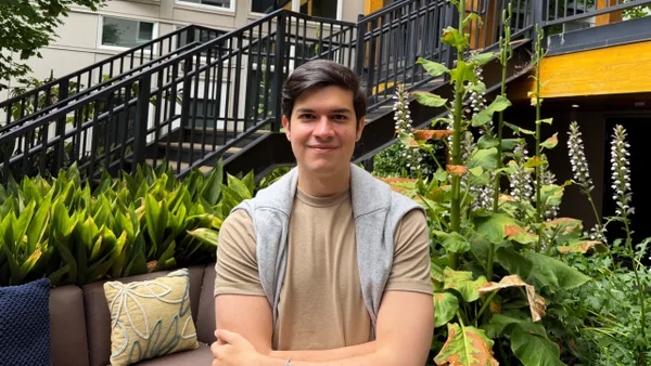 De estudiar Medicina a triunfar en San Francisco: el colombiano que automatiza la industria de internet con Inteligencia Artificial De estudiar Medicina a triunfar en San Francisco: el colombiano que automatiza la industria de internet con Inteligencia Artificial