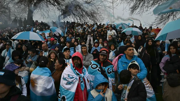 Hinchas de Argentina juntan firmas para repetir la final contra España: esta es la insólita razón Hinchas de Argentina juntan firmas para repetir la final contra España: esta es la insólita razón