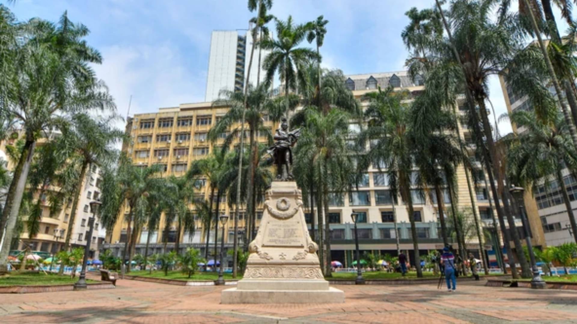 Plaza de Caycedo en Cali