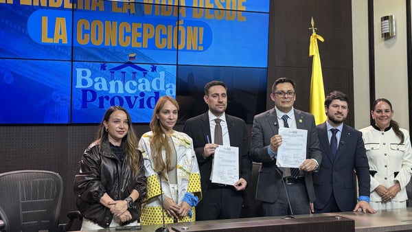 Radican proyecto en el Congreso para prohibir el aborto en Colombia Radican proyecto en el Congreso para prohibir el aborto en Colombia