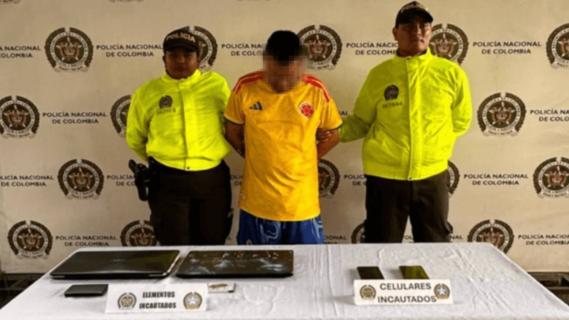 Profesores señalados de abuso
