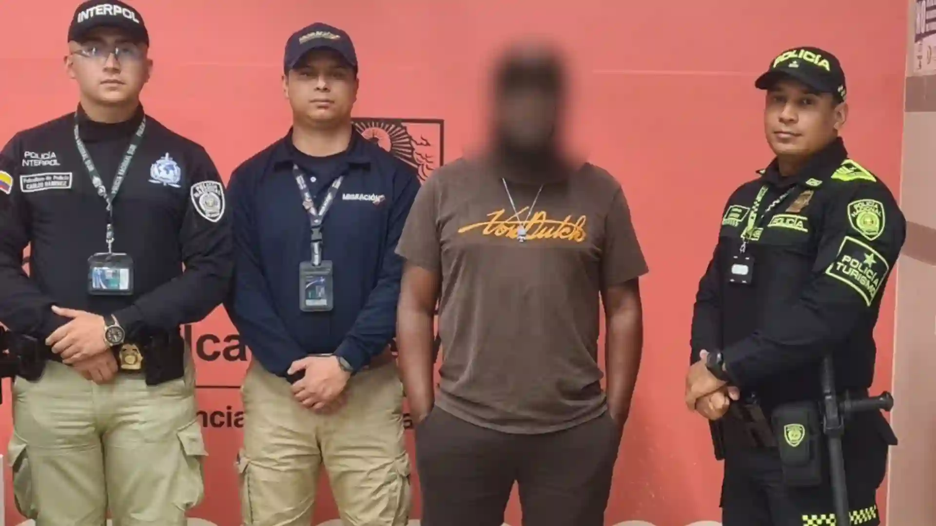 Migración expulsó al influencer creador ‘Passport Bros’, un movimiento de turismo sexual