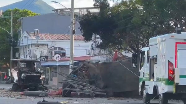 Atentado en Cúcuta: carro bomba tenía 15 explosivos camuflados entre papa y zanahoria Atentado en Cúcuta: carro bomba tenía 15 explosivos camuflados entre papa y zanahoria