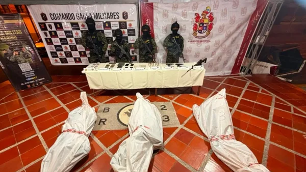 Operación militar en Mallama, Nariño, deja tres presuntos guerrilleros muertos Operación militar en Mallama, Nariño, deja tres presuntos guerrilleros muertos